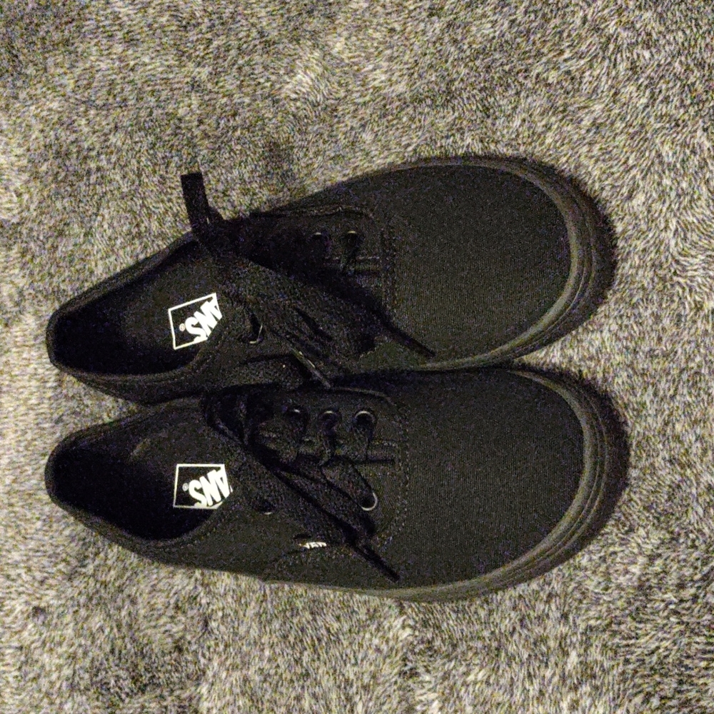 NWOT Authentic Van's Original Kid's Shoes